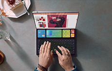 17" Foldable OLED Laptop